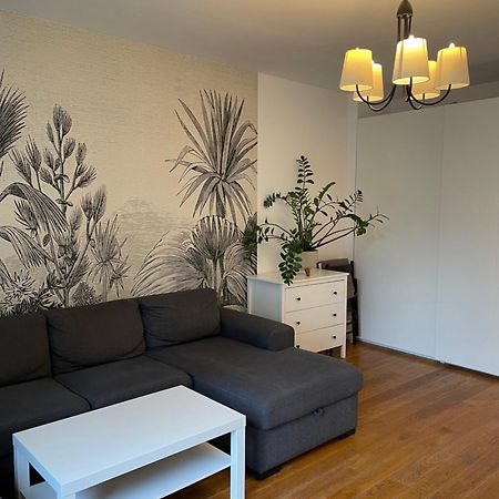 Family Apartment On Saska Kepa Warsaw Luaran gambar